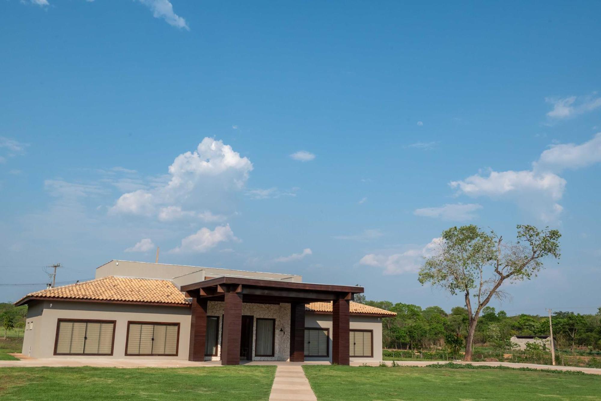 Spa Agua Milagrosa Cuiaba  Exterior photo